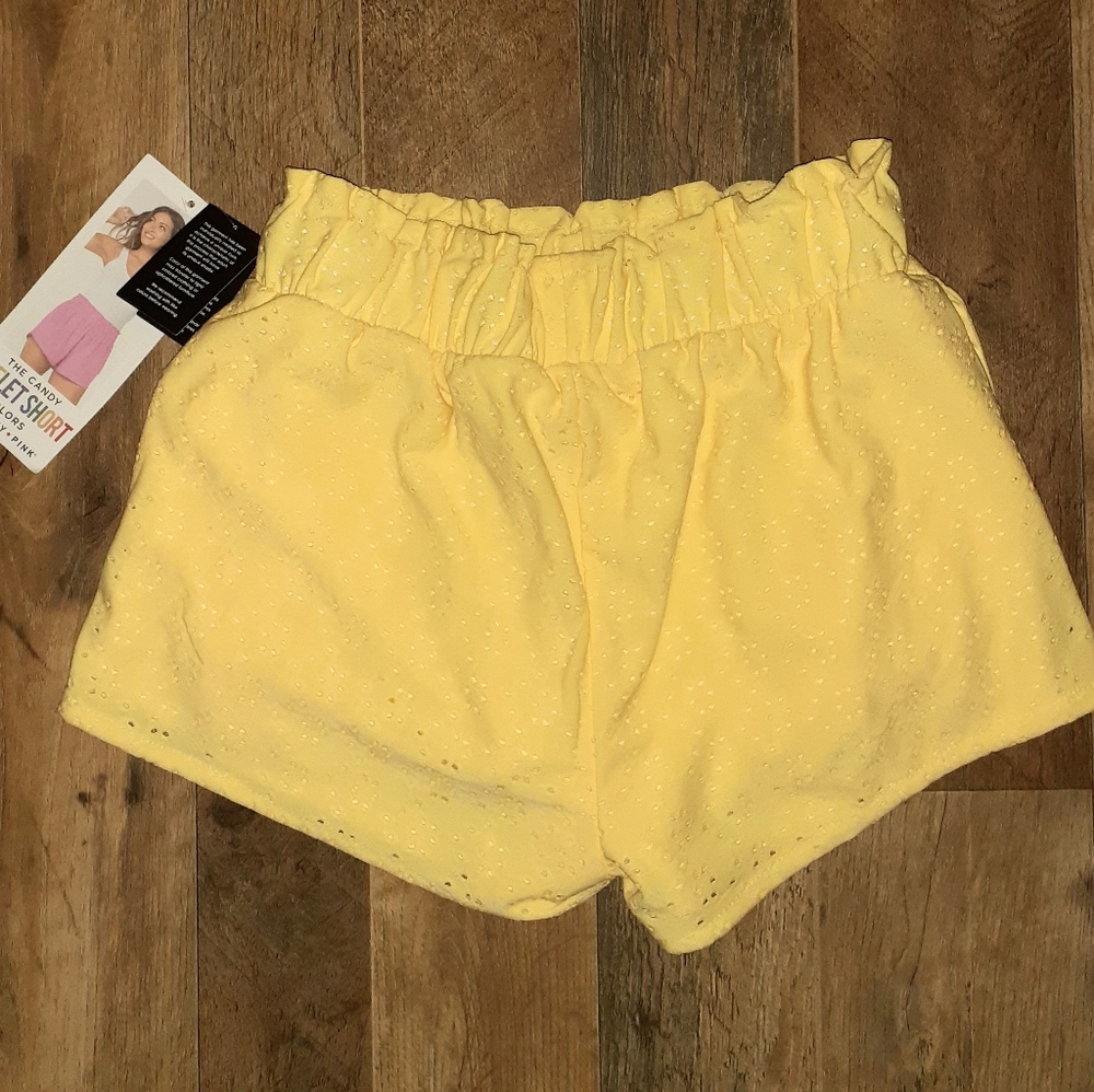 Celebrity Pink Yellow Eyelet Shorts Womens Size Small NWT High Waist Summer